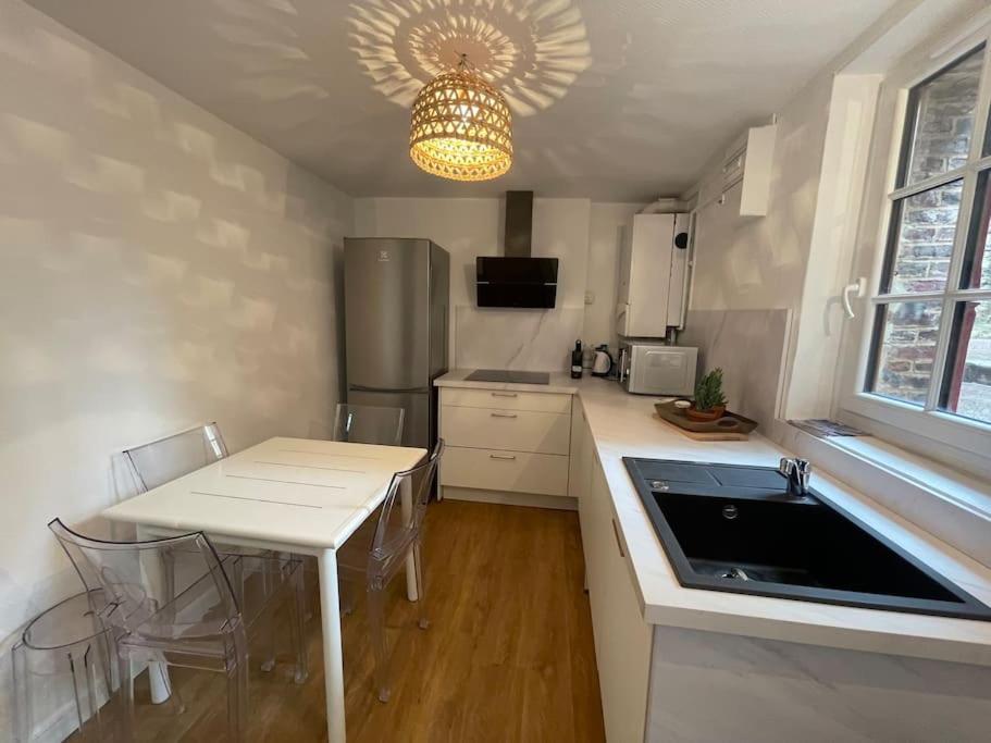 Nouveau! La P Tite Maison Sur Le Port, Maison De Pecheurs, Renovee Saint-Valery-en-Caux Luaran gambar